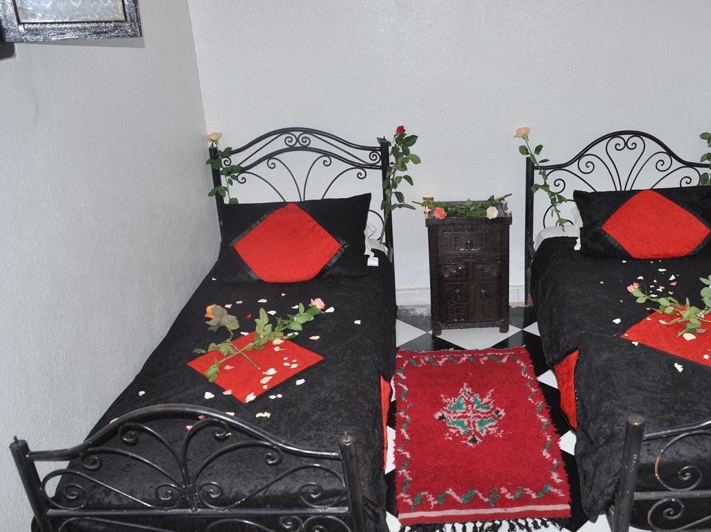 Hotel Agnaoue Marrakesh Exteriör bild